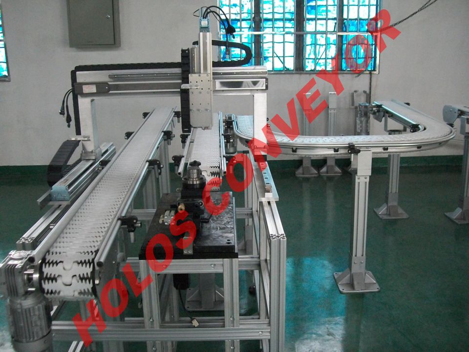 上海赫勒輸送設備有限公司專業(yè)制造柔性輸送線和柔性輸送系統(tǒng)的企業(yè),我們從歐洲引進的柔性輸送系統(tǒng)可廣泛的應用于食品,飲料,卷煙,啤酒,礦泉水,紙箱,卷筒紙,軸承加工,齒輪加工,汽車零部件生產(chǎn),醫(yī)藥制藥,電子元件裝配線,包裝線等行業(yè)。 上海赫勒輸送設備有限公司專業(yè)制造柔性輸送線和柔性輸送系統(tǒng)的企業(yè),我們從歐洲引進的柔性輸送系統(tǒng)可廣泛的應用于食品,飲料,卷煙,啤酒,礦泉水,紙箱,卷筒紙,軸承加工,齒輪加工,汽車零部件生產(chǎn),醫(yī)藥制藥,電子元件裝配線,包裝線等行業(yè)。